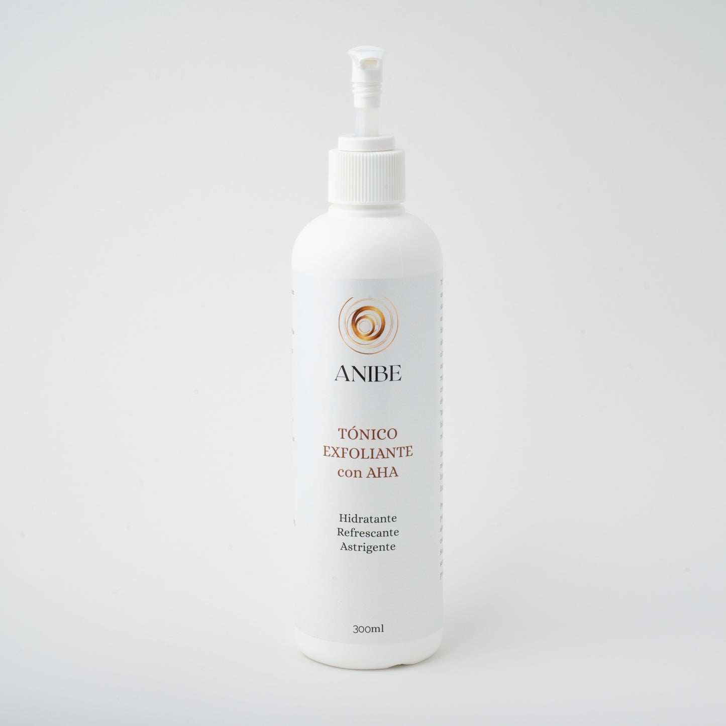 TÓNICO
EXFOLIANTE
con AHA
Hidratante
Refrescante 
Astrigente
