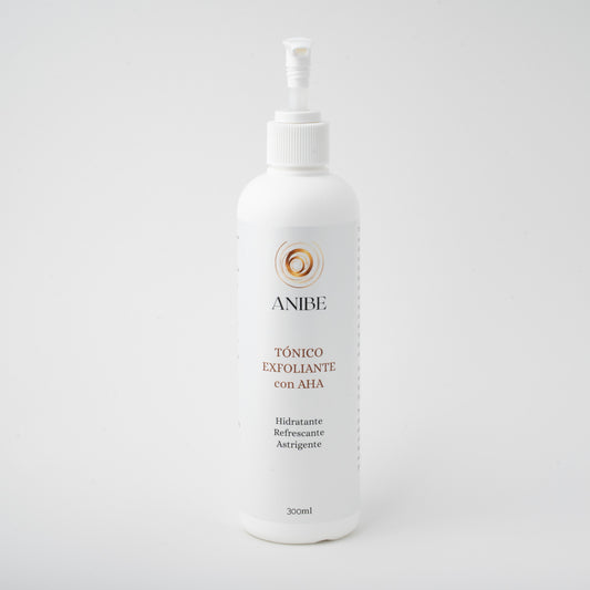 TÓNICO
EXFOLIANTE
con AHA
Hidratante
Refrescante 
Astrigente